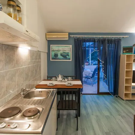 Apartmani Jagoda Lastovo Exterior photo