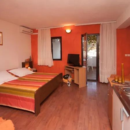 Apartmani Jagoda Lastovo Exterior photo